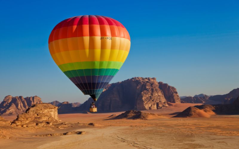 Explore the Great Skies of Jordan!